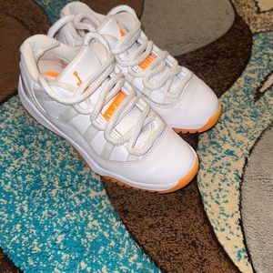 Low top retro 11 size 13c